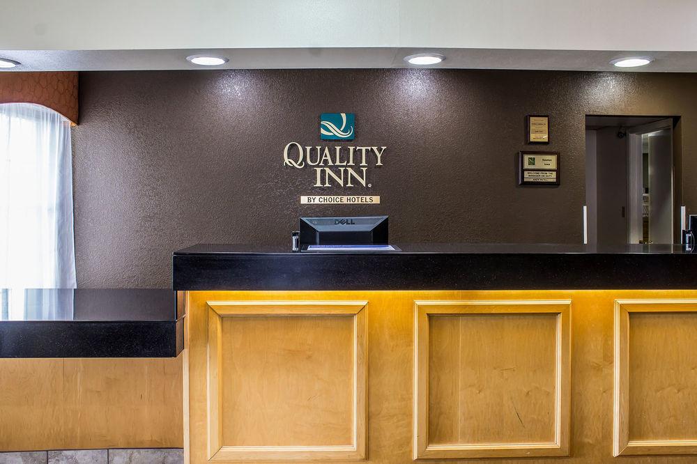 Quality Inn Newton At I-80 Luaran gambar
