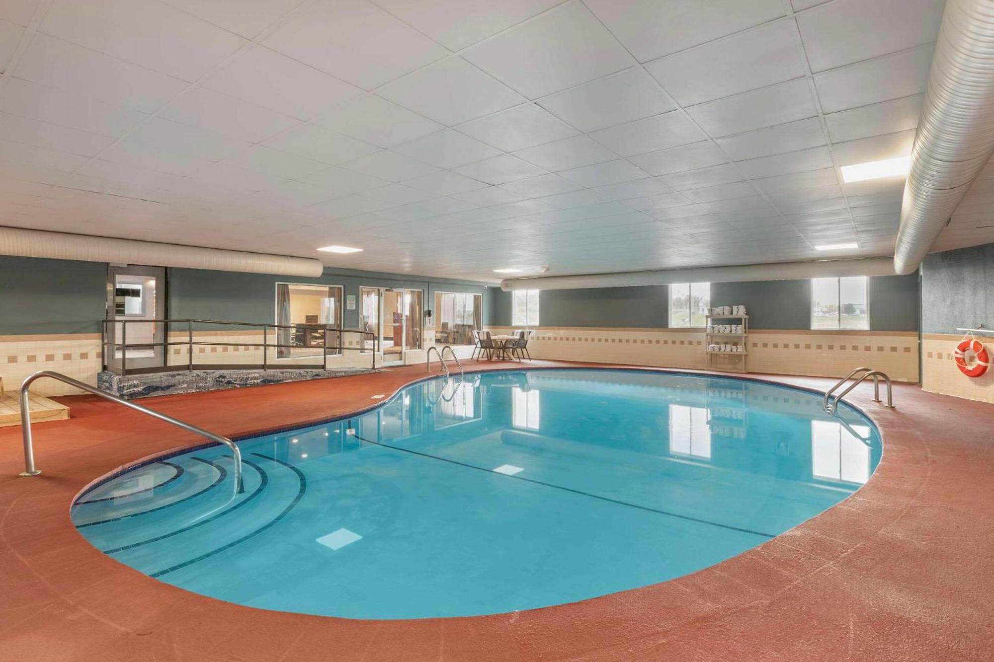 Quality Inn Newton At I-80 Luaran gambar