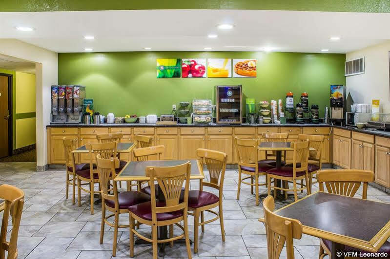 Quality Inn Newton At I-80 Luaran gambar